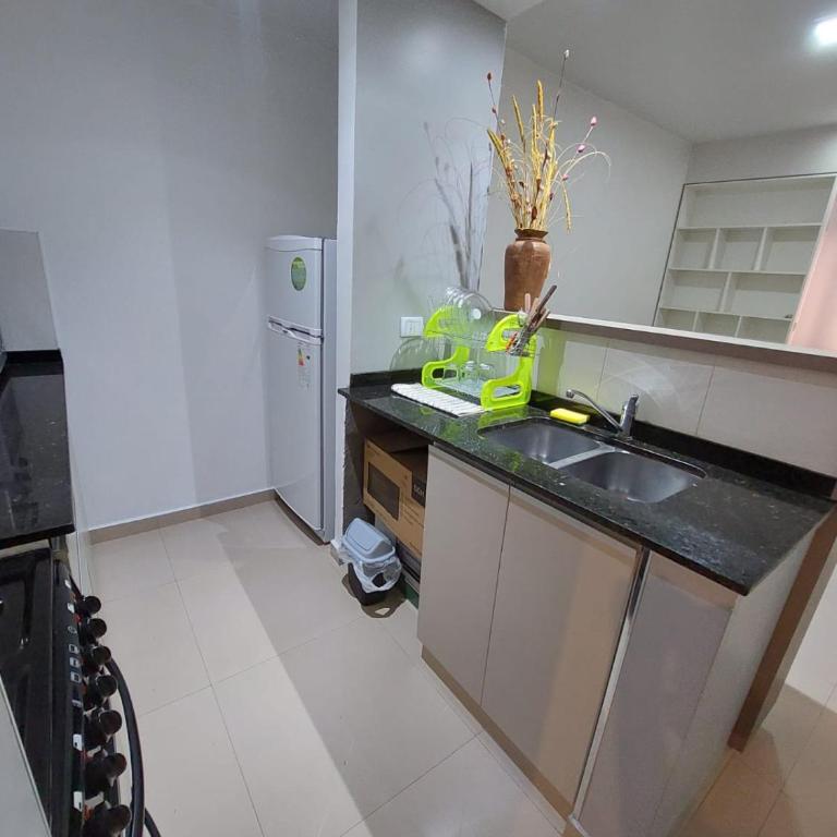 Departamento S M Tucuman vip - Two-Bedroom Apartment - 4