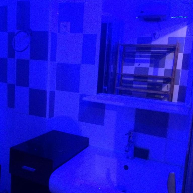 Studio sur agde, avec cour, parking et spa en option à 30e par jour - Appartement 1 Chambre - 16