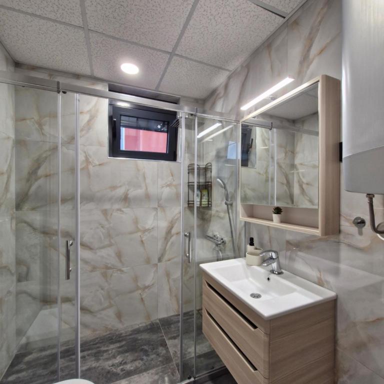 VIRTUS apartmani Vrnjačka Banja centar - Apartman s 1 Spavaćom Sobom i Terasom - 28