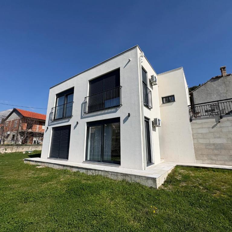Villa Maja - Apartman s 1 Spavaćom Sobom i Terasom - 1