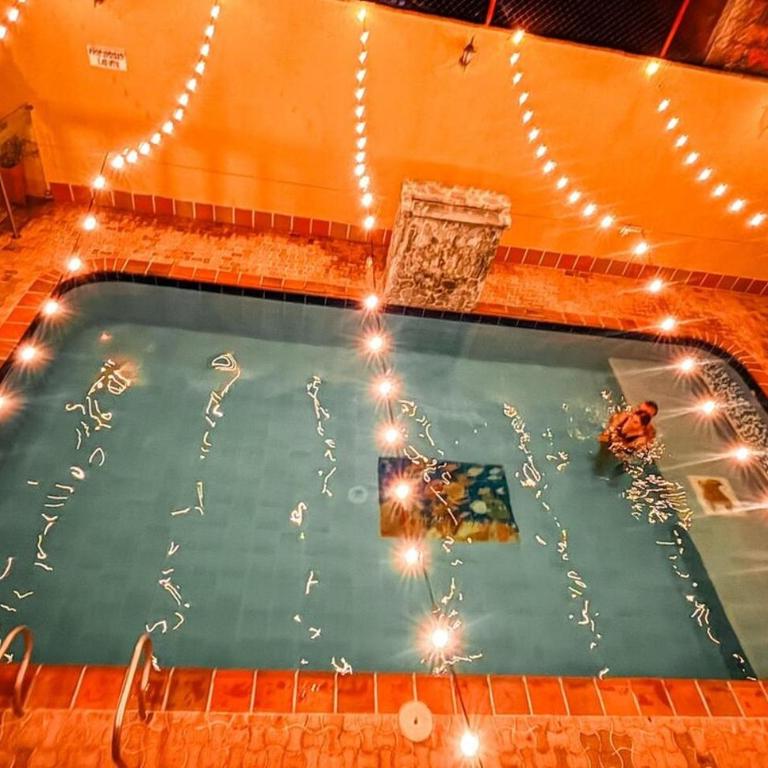 Apartamento Familiar Central con Piscina Cerca - Two-Bedroom Apartment - 1