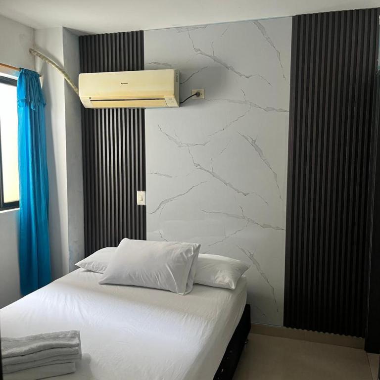 Apartamento Familiar Central con Piscina Cerca - Two-Bedroom Apartment - 6