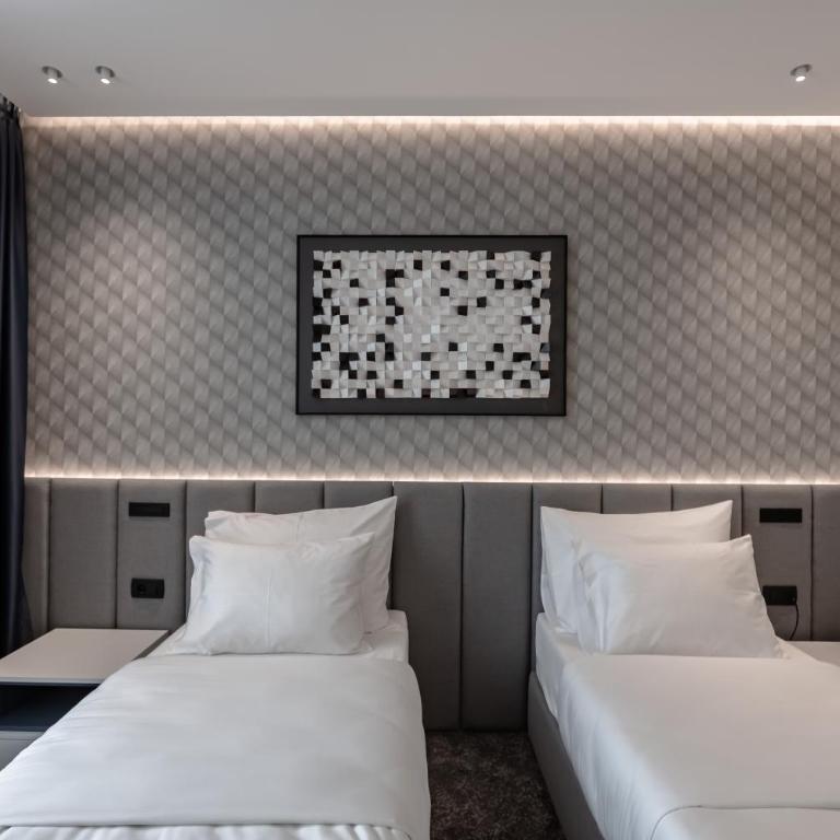 Hotel Cube - Dvokrevetna Soba sa Zasebnim Krevetima - 7