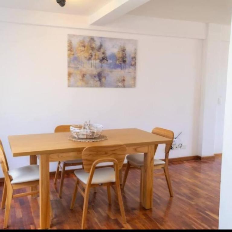 Hermoso Departamento frente al Lago con cochera - Apartamento de 2 dormitorios - 6