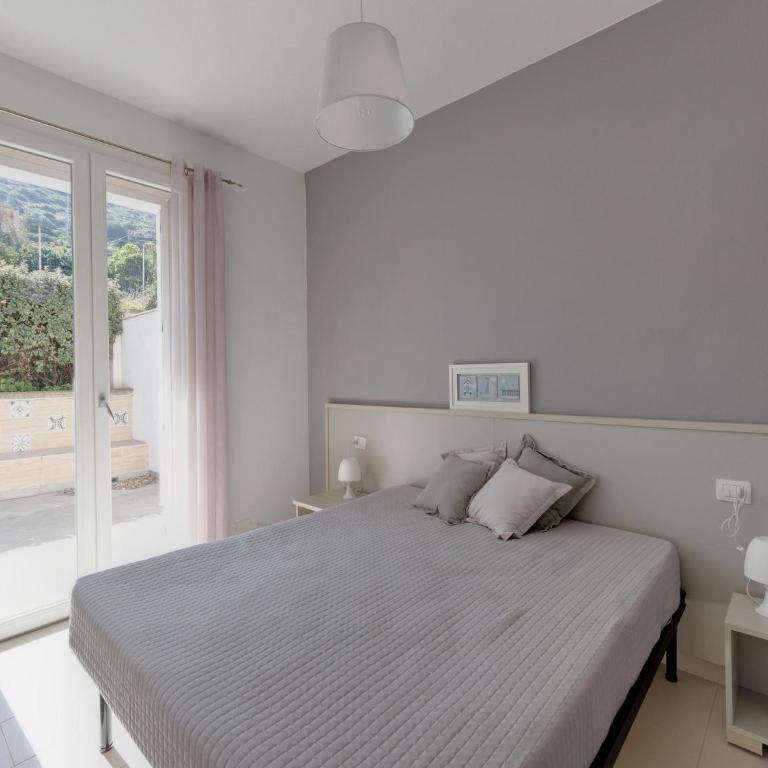 Sea view with air conditioning and garden - Appartamento con 2 Camere da Letto - 13