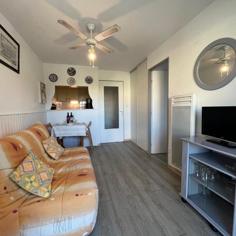 Appartement T2 moderne avec piscines, garage et proche plage - Gruissan - FR-1-796-43 - Appartamento - 12
