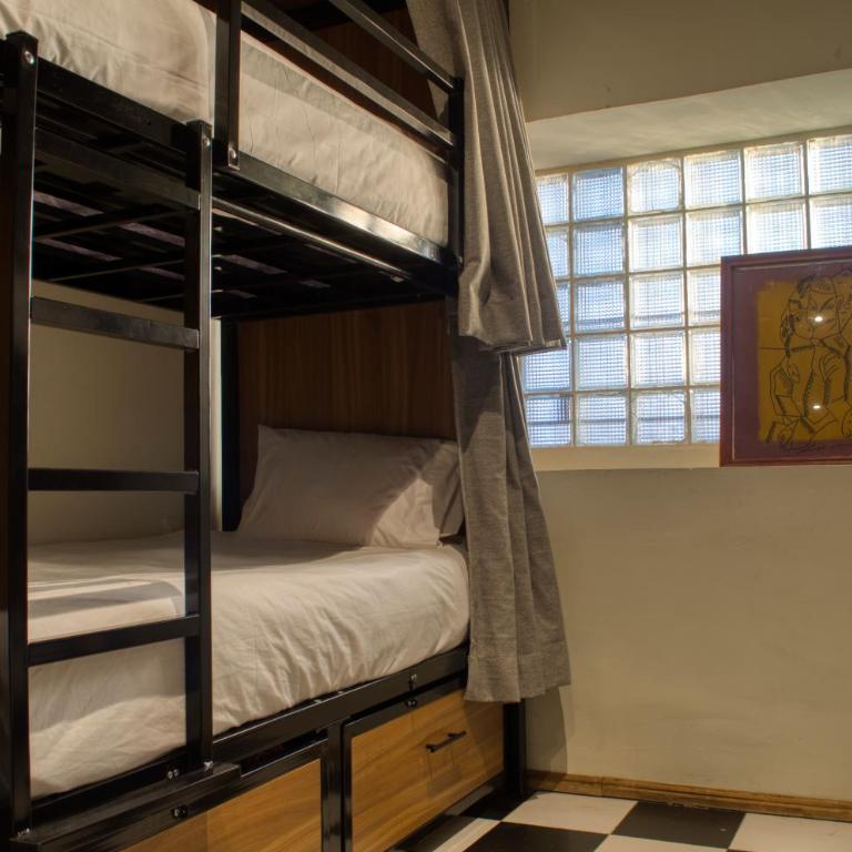 Nomaddicts - Bed in 6-Bed Female Dormitory Room - 2