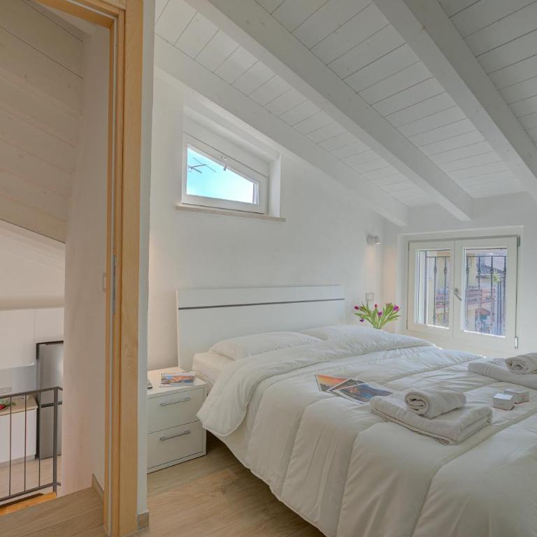Peschiera Apartments Near The Lake - Appartamento con Vista Lago - 7