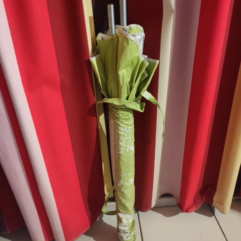 Appartement 6 personnes, 40m2, lave-linge, 2 salles de bain, grand balcon, piscine et proche golf - Appartement 2 Chambres - 48