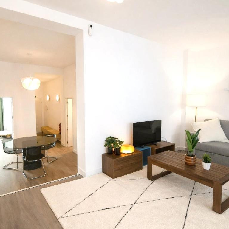 Contemporary Chic with Expansive Sun Patio - Two-Bedroom Apartment - 3