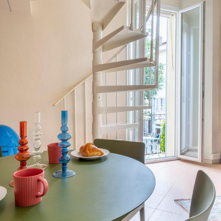 Old Town Studio with Balcony and AC - Beaches and Nightlife - Estudio con balcón - 21