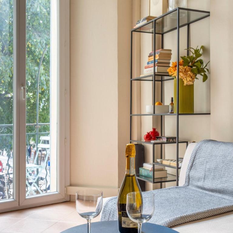 Old Town Studio with Balcony and AC - Beaches and Nightlife - Estudio con balcón - 22