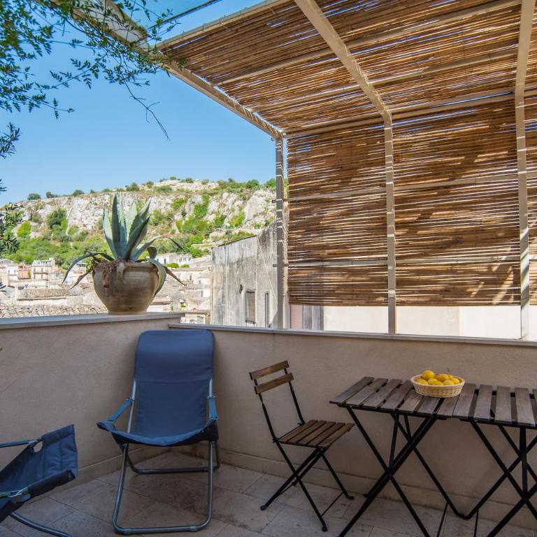 Palazzo Degli Olivi - Monolocale con Terrazza - 2
