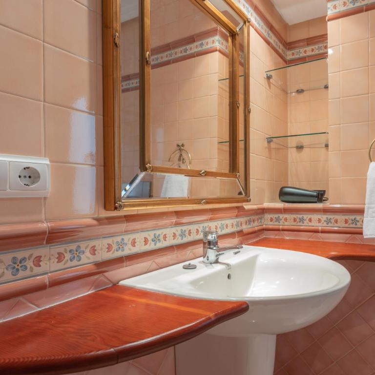 CASA MIRAFLORES - Suite - 4