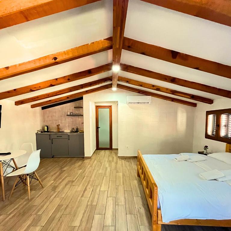 Step to Kotor Bay Old Town - Studio Apartman s Balkonom - 2