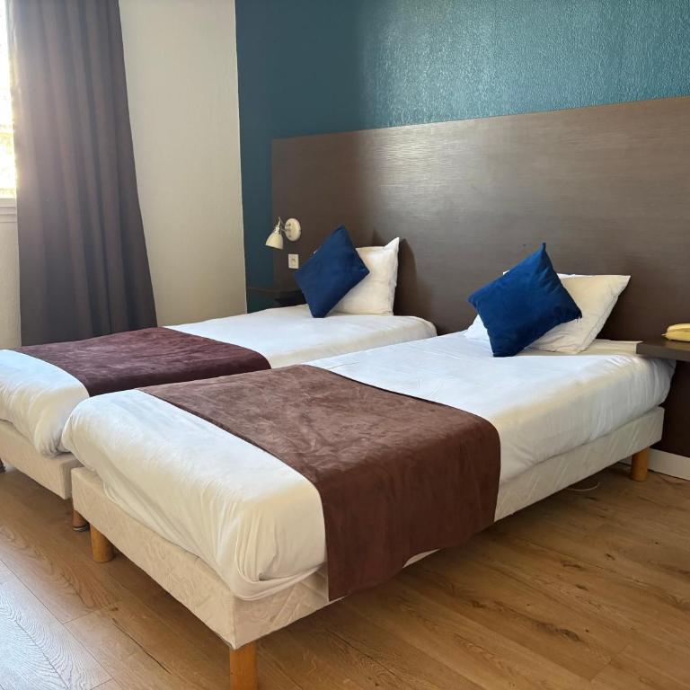 Contact Hôtel des États-Unis - Twin Room - 7