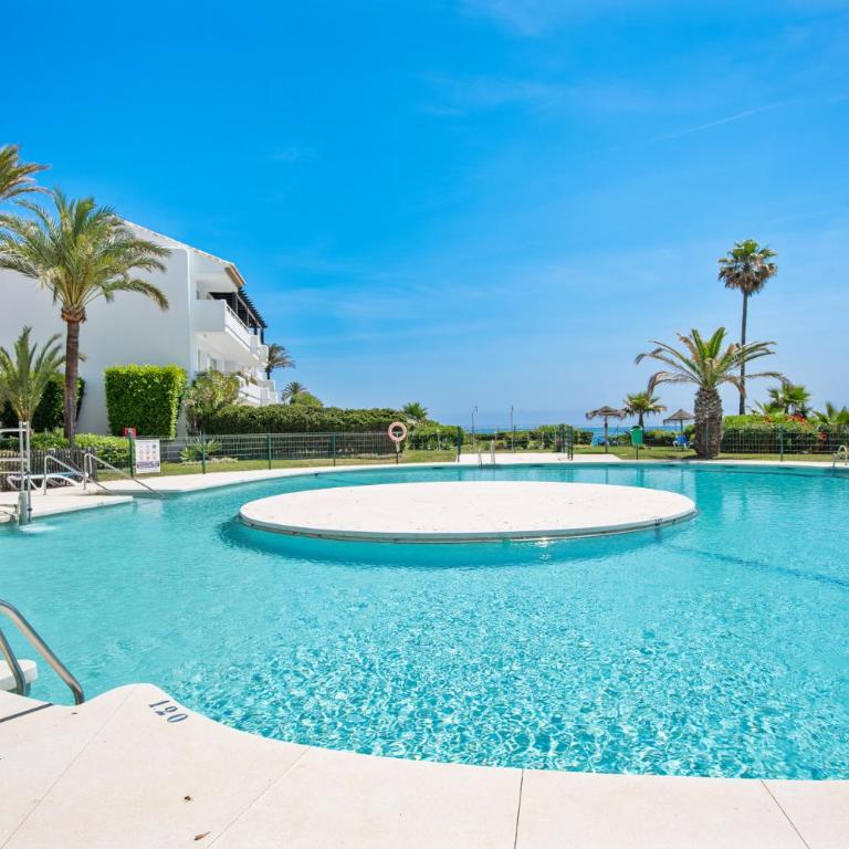 Frontline Luxury Beach Apartment Miraflores Playa - Apartamento de 3 dormitorios con vistas al mar - 1