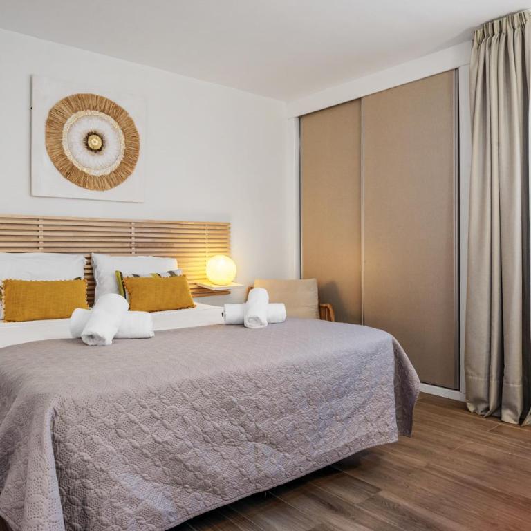 Frontline Luxury Beach Apartment Miraflores Playa - Apartamento de 3 dormitorios con vistas al mar - 20