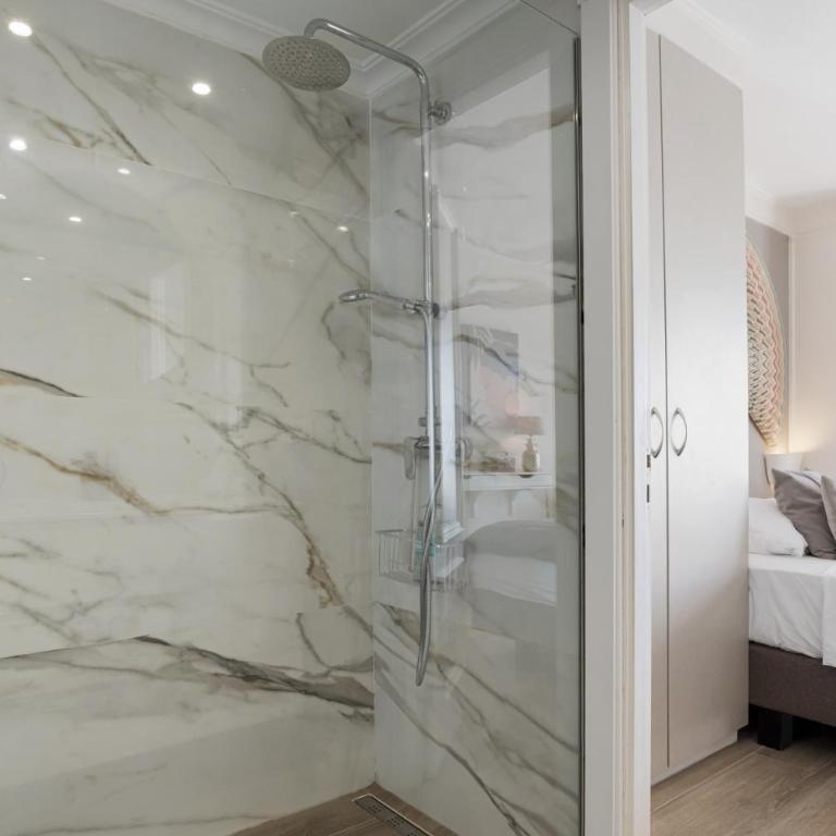 Frontline Luxury Beach Apartment Miraflores Playa - Apartamento de 3 dormitorios con vistas al mar - 24