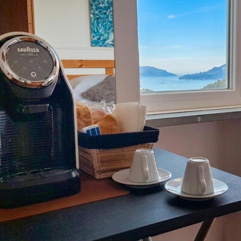 Ai Canarbin - colline di Lerici - Camera Matrimoniale con Bagno Privato Esterno - 7
