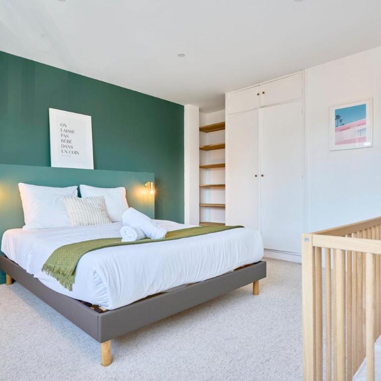 Large 130 m² 4-bedroom apartment - Apartment - 31