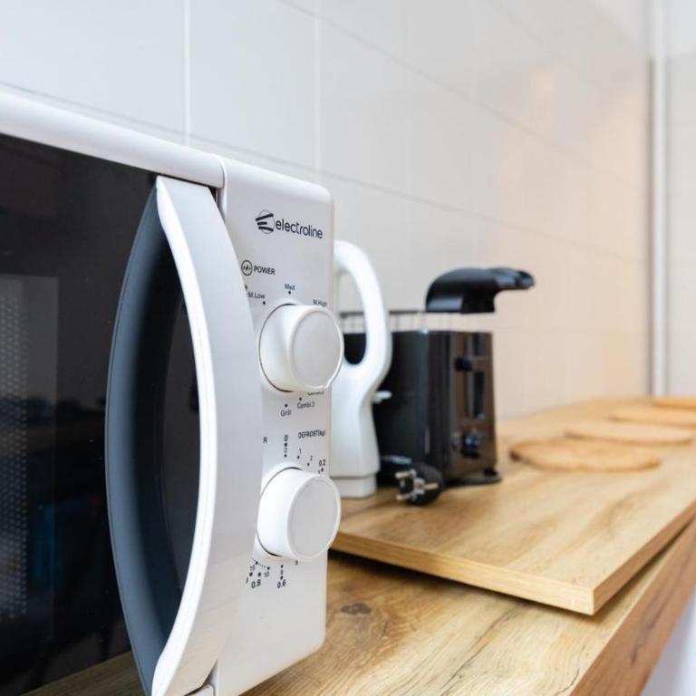 San Pietro Comfy Apartment by Rentbeat - Appartamento con 2 Camere da Letto - 22