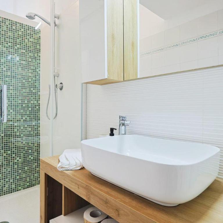 San Pietro Comfy Apartment by Rentbeat - Appartamento con 2 Camere da Letto - 37