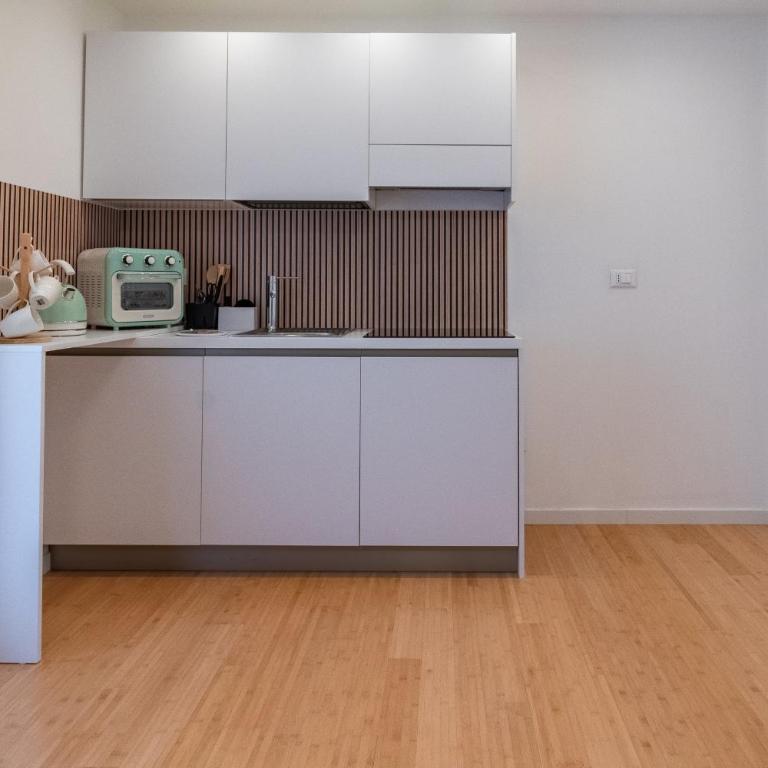 Essenza INN Salvia Luxury Apartaments - Two-Bedroom Deluxe Apartment with Balcony - 8