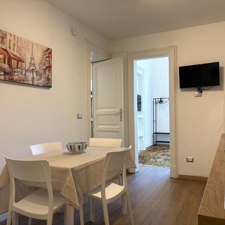 Fiamingo House - Two-Bedroom Apartment - 31