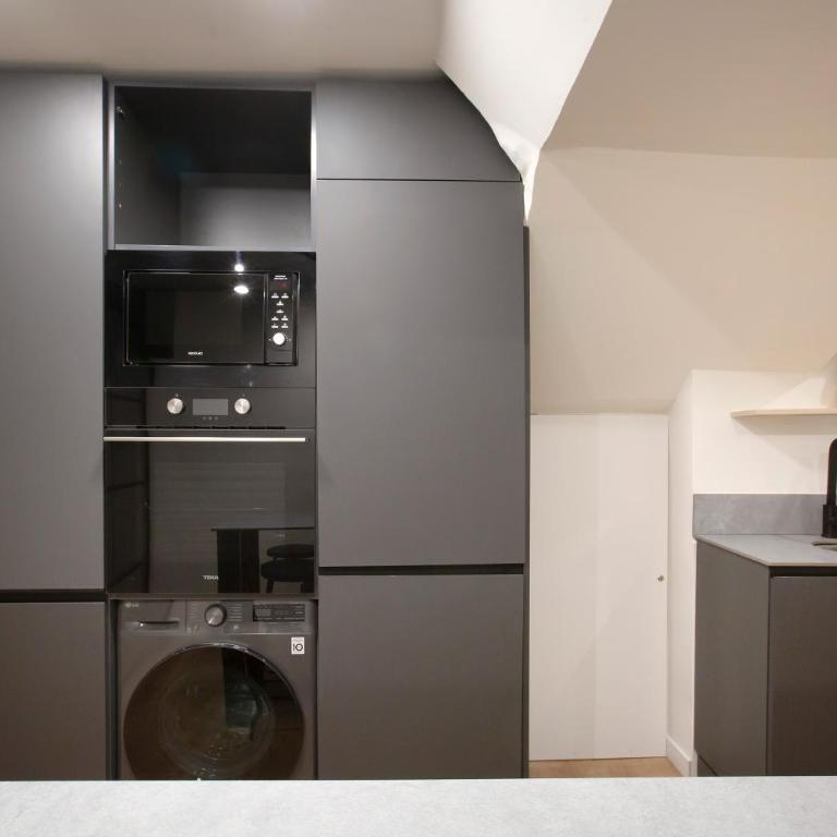 Renovated Apartment in Historic Bilbao Old Town AC - One-Bedroom Apartment - 39