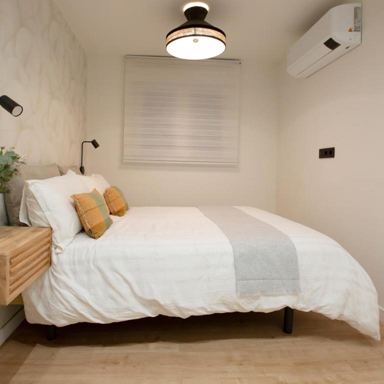 Renovated Apartment in Historic Bilbao Old Town AC - One-Bedroom Apartment - 41