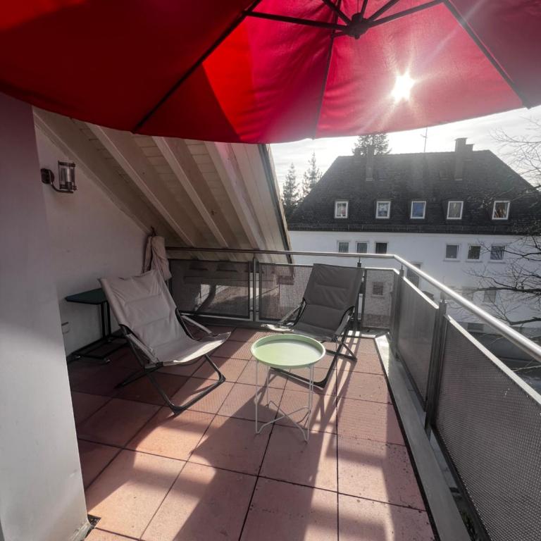 Möblierte 3-Zimmer-Wohnung mit Balkon zur Zwischenmiete in München-Pasing - Two-Bedroom Apartment - 8