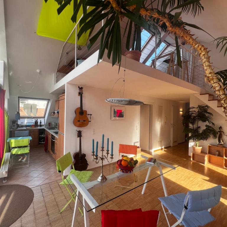 Möblierte 3-Zimmer-Wohnung mit Balkon zur Zwischenmiete in München-Pasing - Two-Bedroom Apartment - 15
