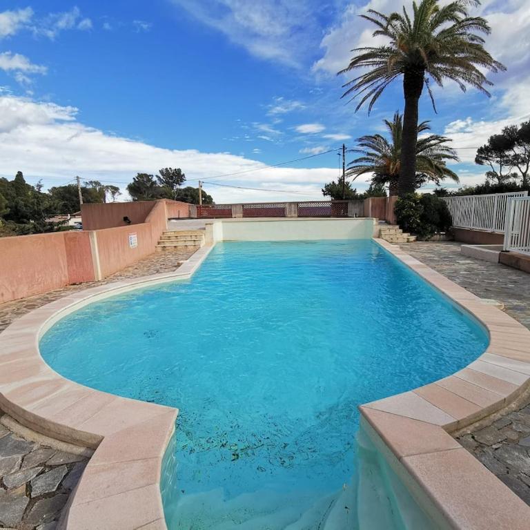 Studio Corail - Clim - WIFI - Parking - Piscine - Front de mer - Proche commerces et centre ville - Monolocale Deluxe - 2