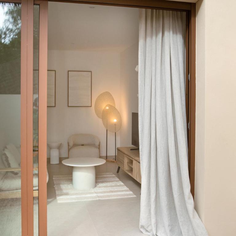 Villa Calella Brava - Suite Superior con cama extragrande - 5