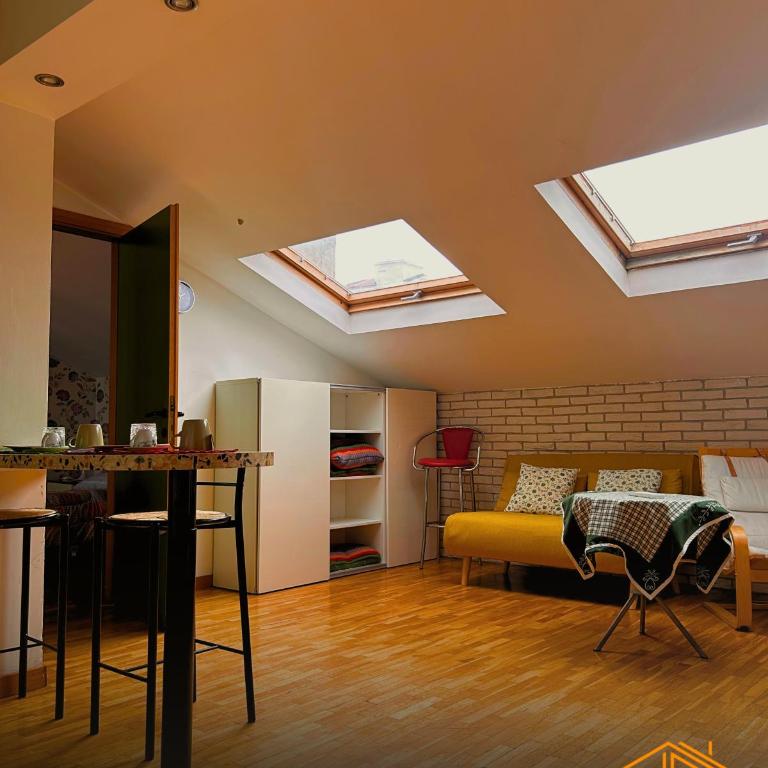 Suite La Panoramica by Homes in Ancona - Two-Bedroom Apartment with Balcony and Terrace - 8
