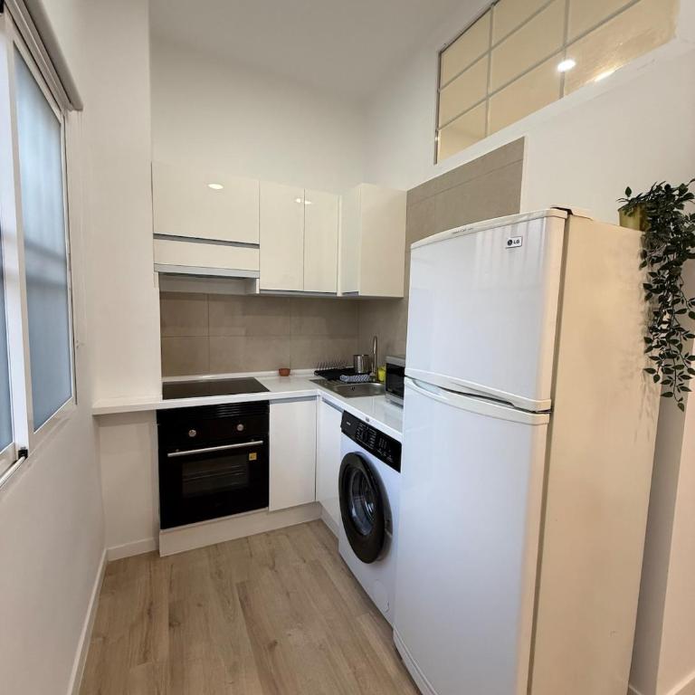 Refurbished flat in an excellent location - Longares - Apartamento de 1 dormitorio - 6
