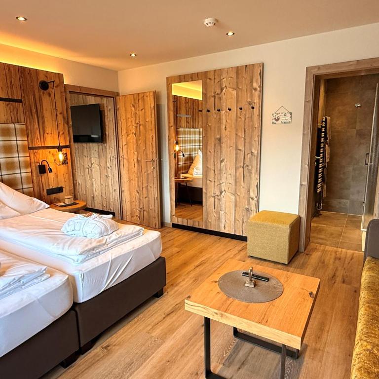 Aparthotel Bergland - Apartment mit 1 Schlafzimmer und Balkon - 2