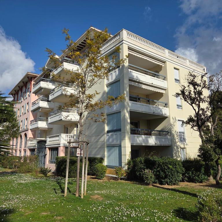 Appartement St Aygulf, plages et commerces à pied, piscine dans résidence, parking couvert gratuit - Appartamento con 1 Camera da Letto - 11