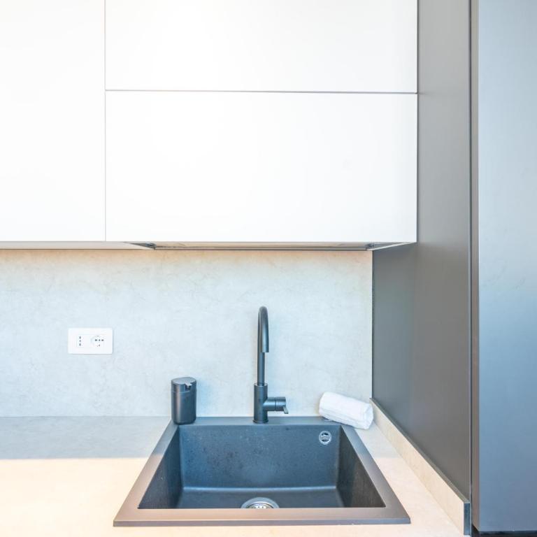 Tuveri Boutique Apartment - Appartamento con 2 Camere da Letto - 71