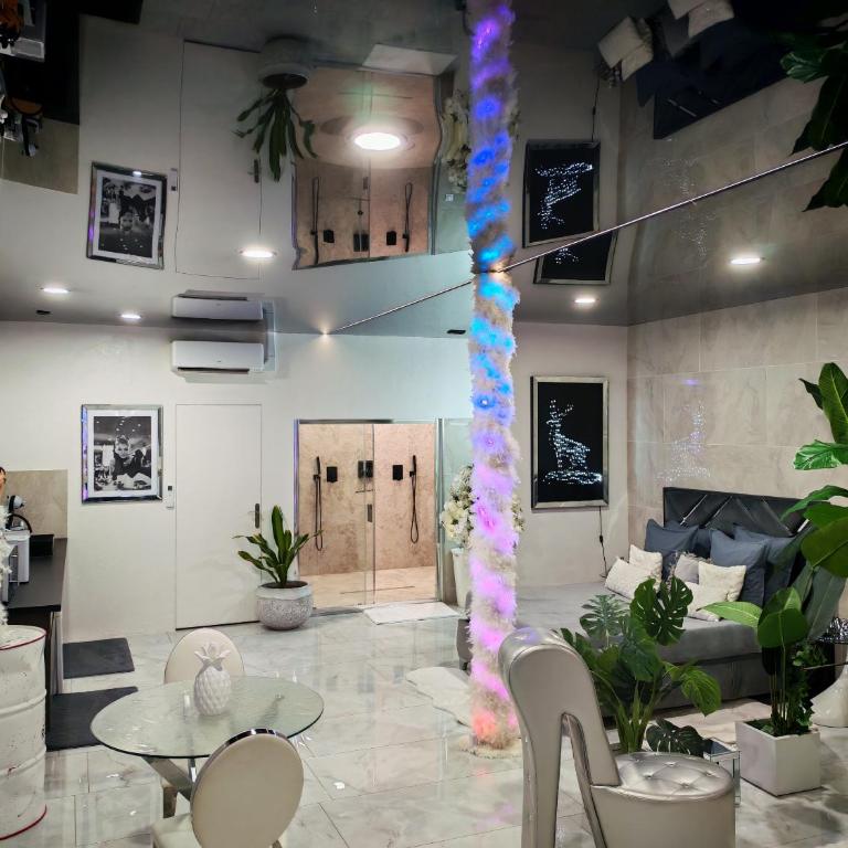 Maloveroom, 2 Suites d'exceptions - Suite Deluxe - 16