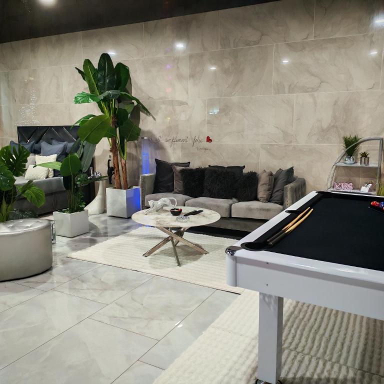 Maloveroom, 2 Suites d'exceptions - Suite Deluxe - 2