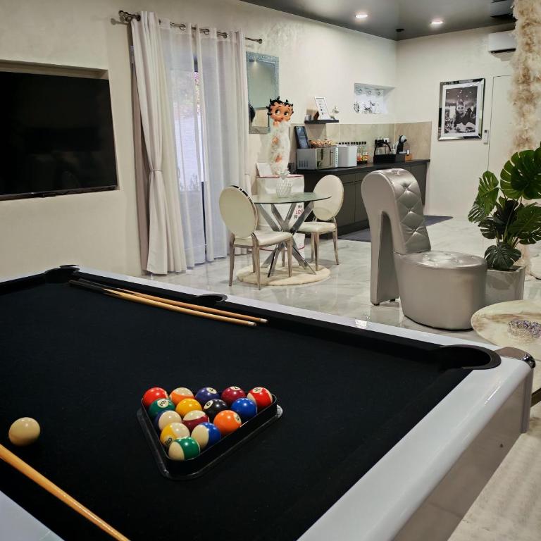 Maloveroom, 2 Suites d'exceptions - Suite Deluxe - 10