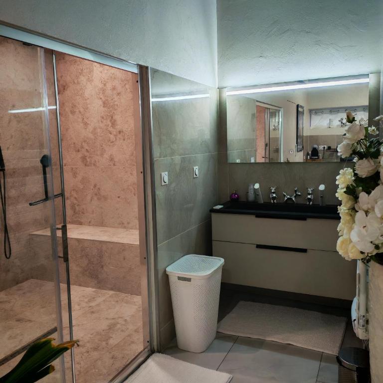 Maloveroom, 2 Suites d'exceptions - Suite Deluxe - 13