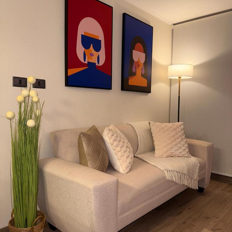 Departamento con estacionamiento incluido, Ideal para ir de compras y conectar con puntos turísticos - Two-Bedroom Deluxe Apartment with Balcony - 10