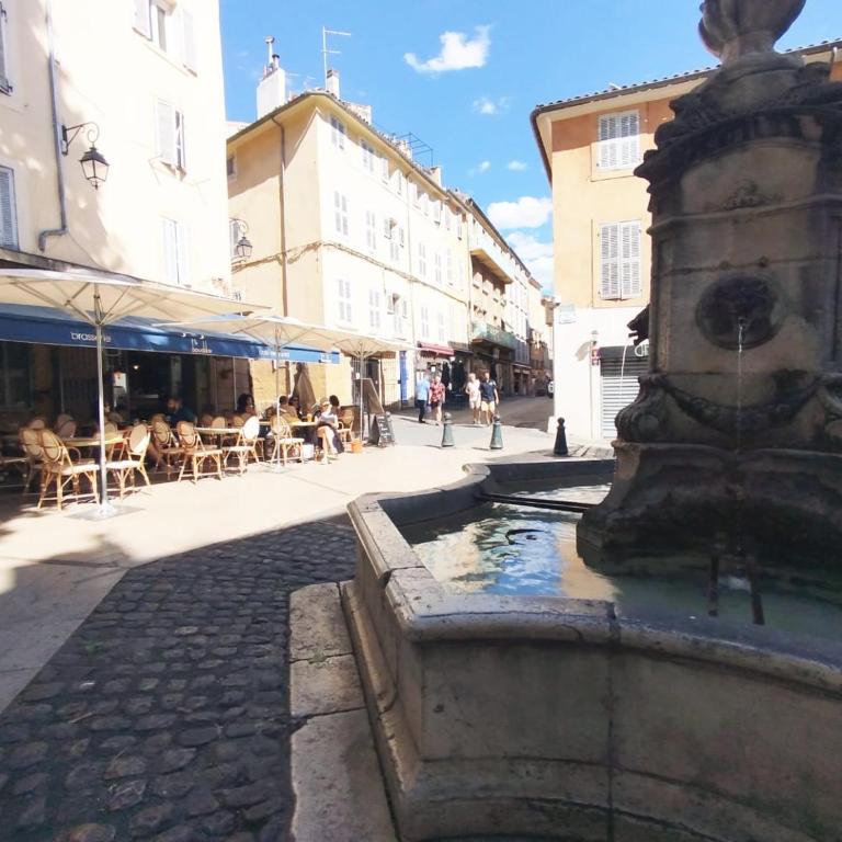 Studio plein centre Aix-en-Provence - Studio Supérieur - 31