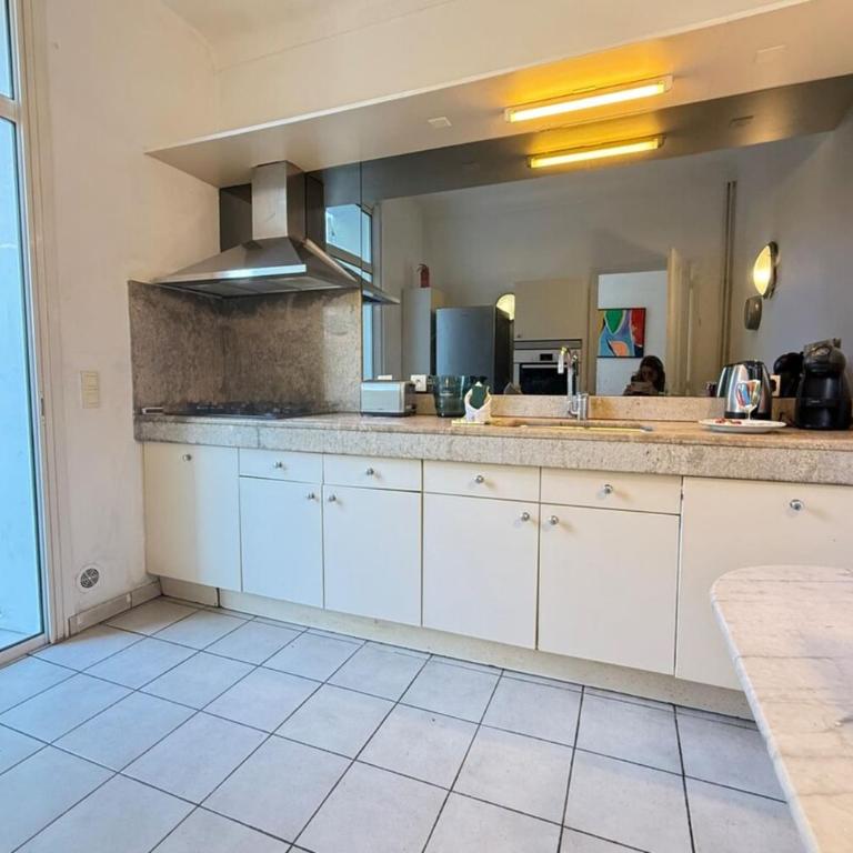 Jolie villa 5-pièces avec piscine et jardin - Maison de Vacances - 24