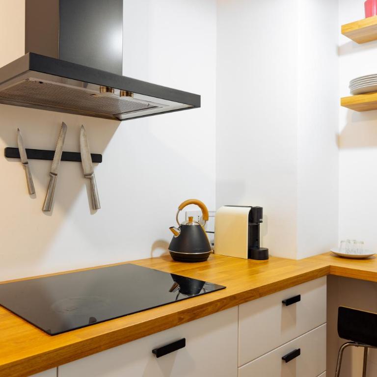 Spacious Design Apartment Central Milan - Deluxe Apartment - 19