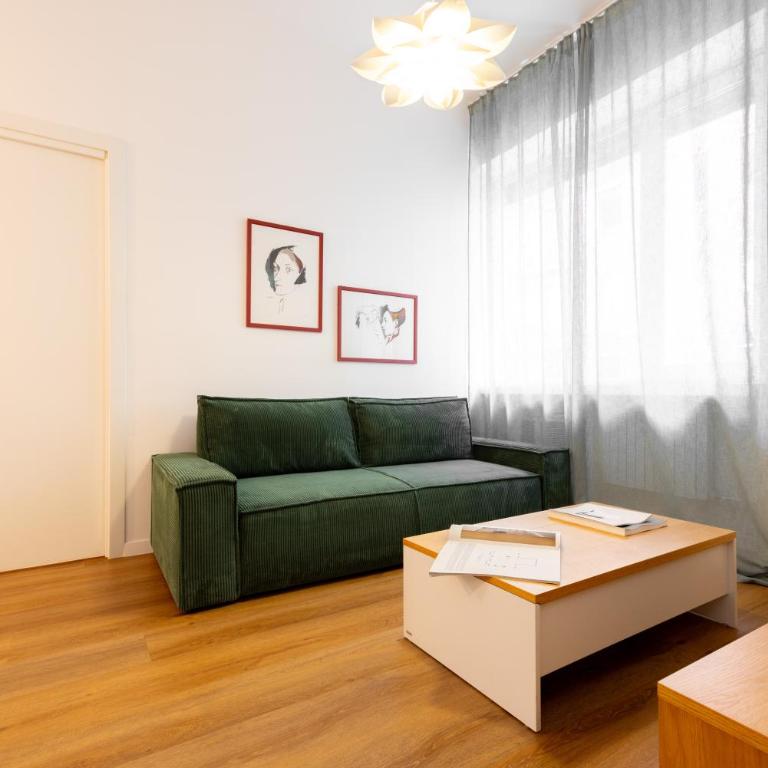 Spacious Design Apartment Central Milan - Deluxe Apartment - 18