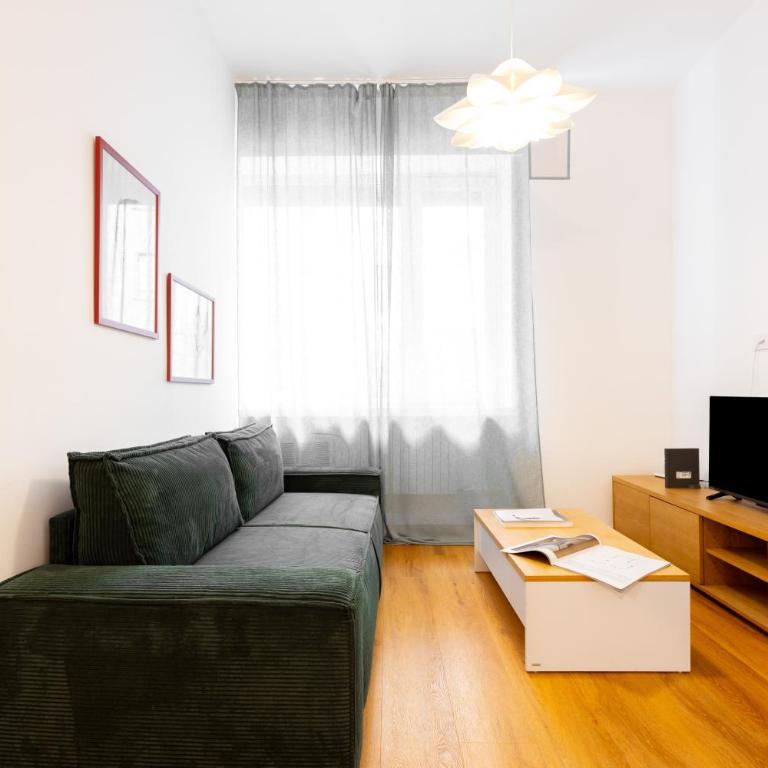 Spacious Design Apartment Central Milan - Deluxe Apartment - 16